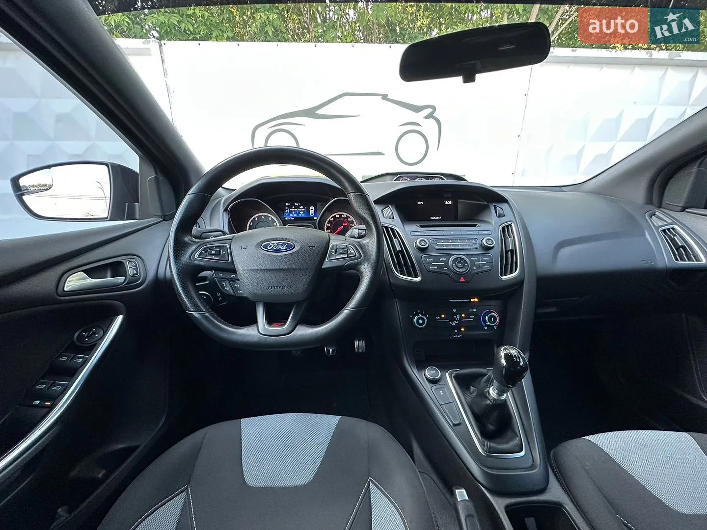 2017 Ford Focus - мініатюра 30