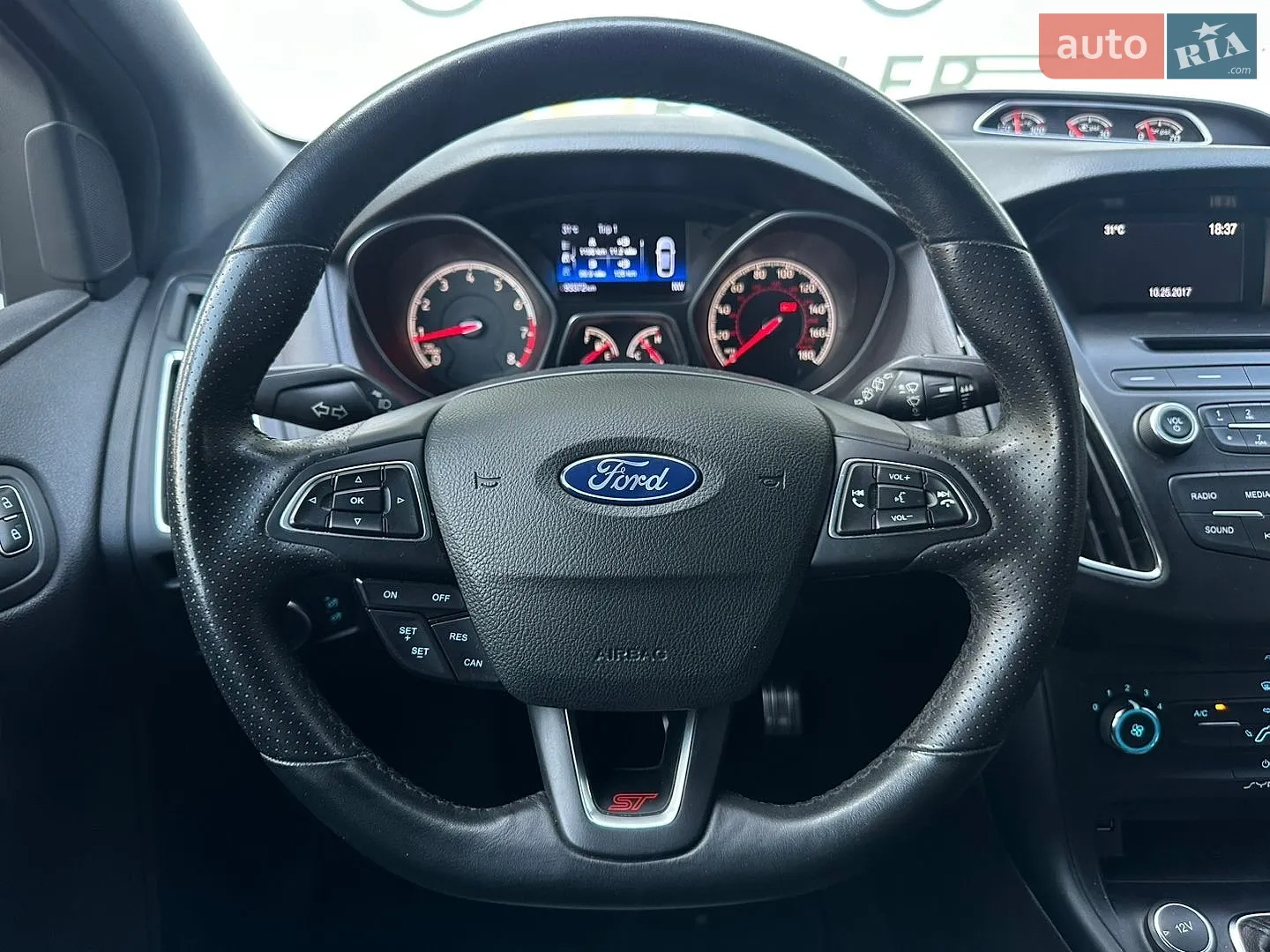 2017 Ford Focus - мініатюра 32