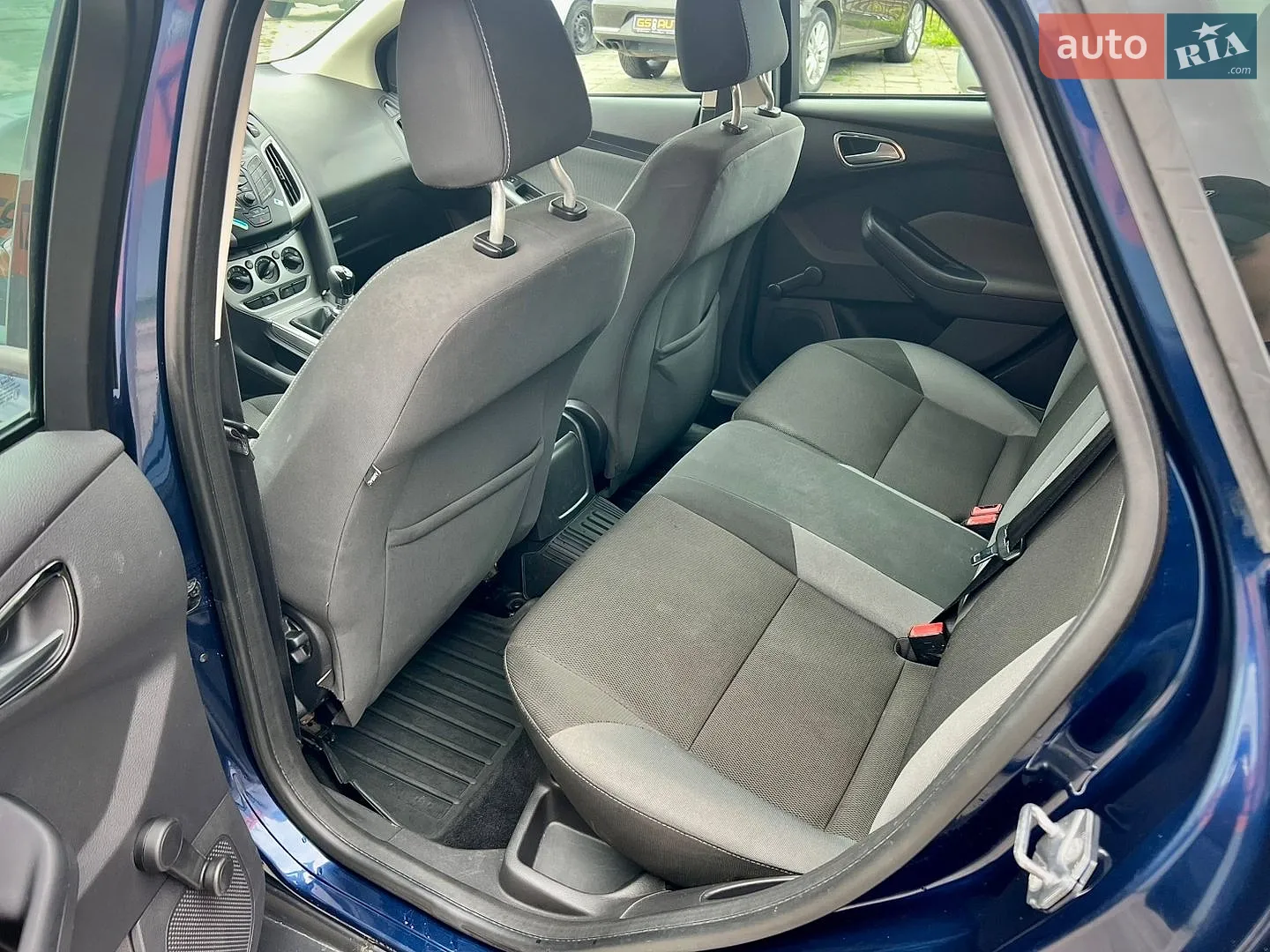 2011 Ford Focus - мініатюра 10