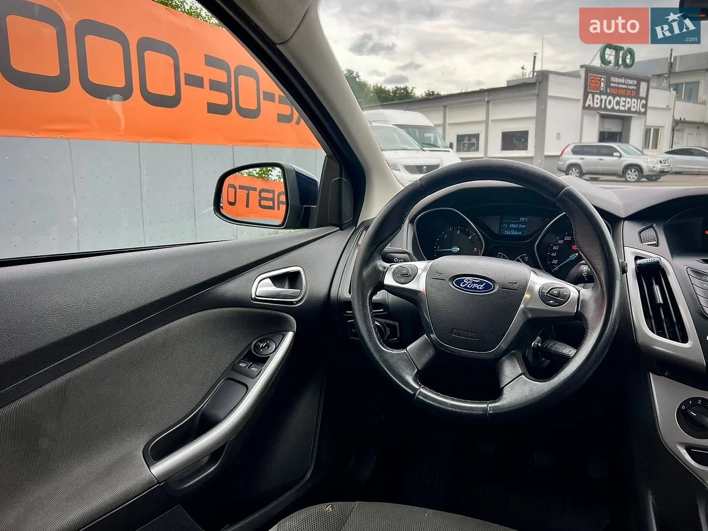 2011 Ford Focus - мініатюра 13