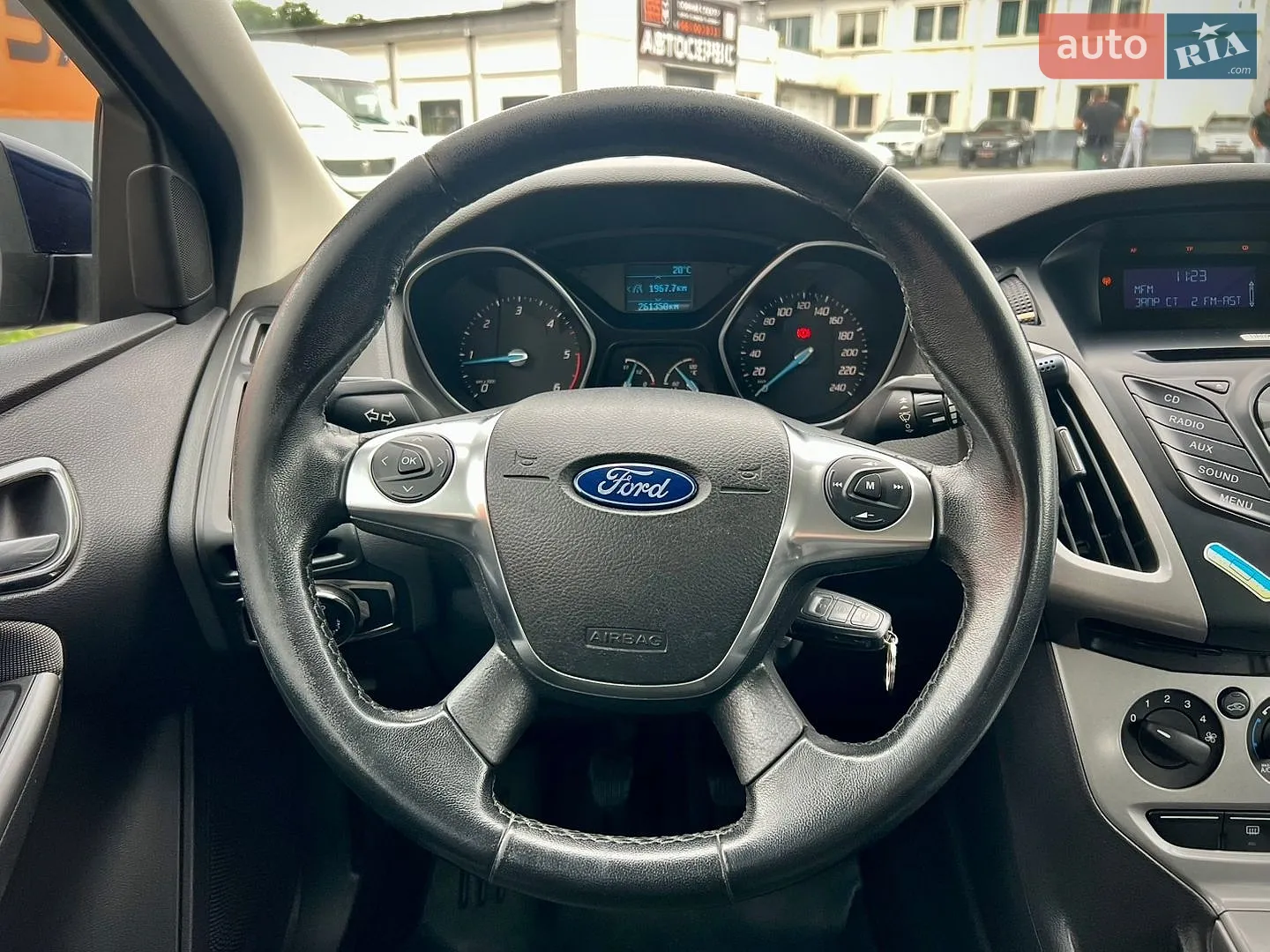 2011 Ford Focus - мініатюра 16