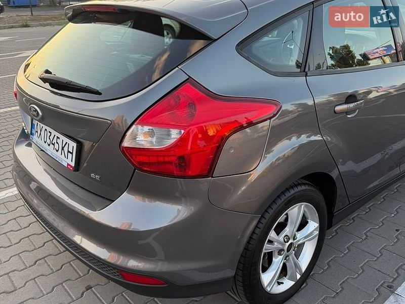 Хэтчбек Ford Focus 2012 в Киеве