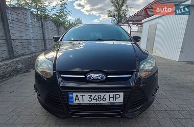 Хетчбек Ford Focus 2014 в Івано-Франківську
