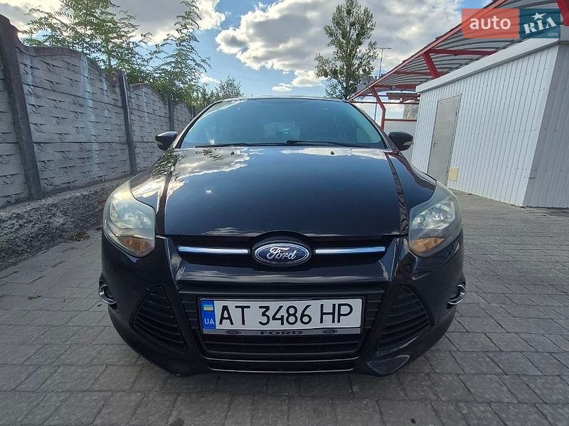 Хетчбек Ford Focus 2014 в Івано-Франківську