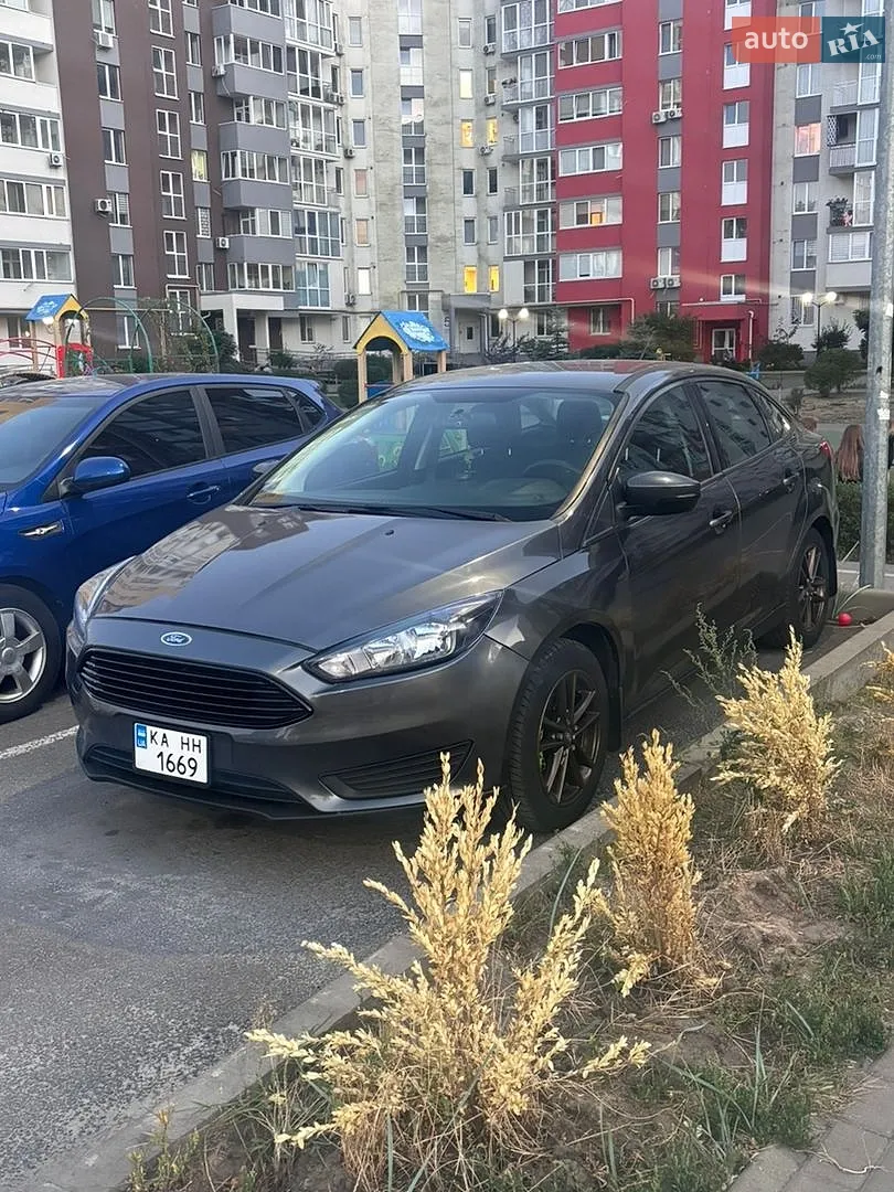 2017 Ford Focus - мініатюра 2