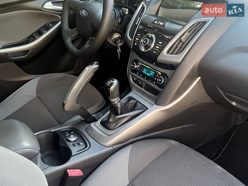 Хэтчбек Ford Focus 2011 в Шептицькому