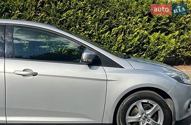 Хэтчбек Ford Focus 2011 в Шептицькому