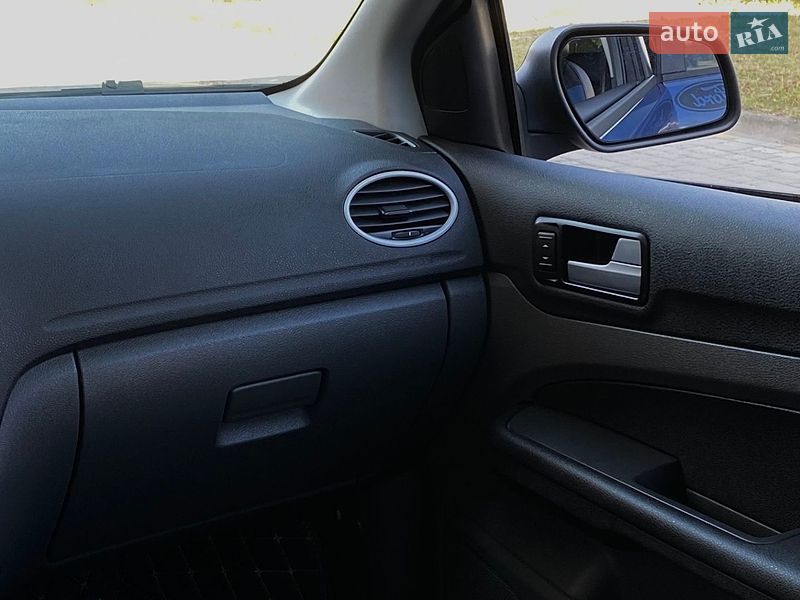 Универсал Ford Focus 2007 в Луцке фото 10 Универсал Ford Focus 2007 в Луцке