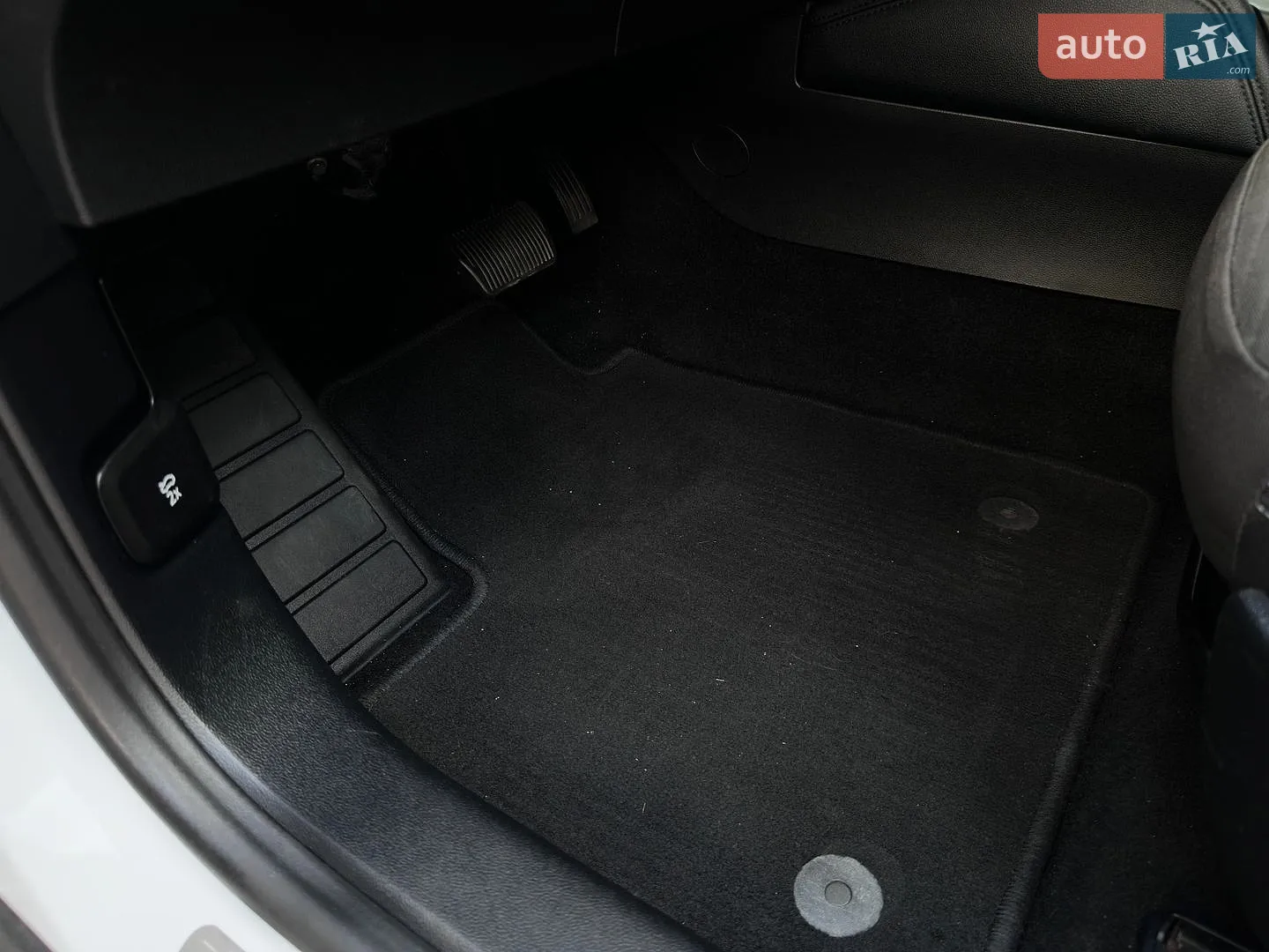 2021 Ford Focus - мініатюра 17