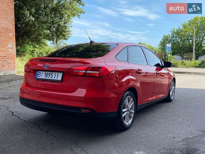Седан Ford Focus 2015 в Полтаві