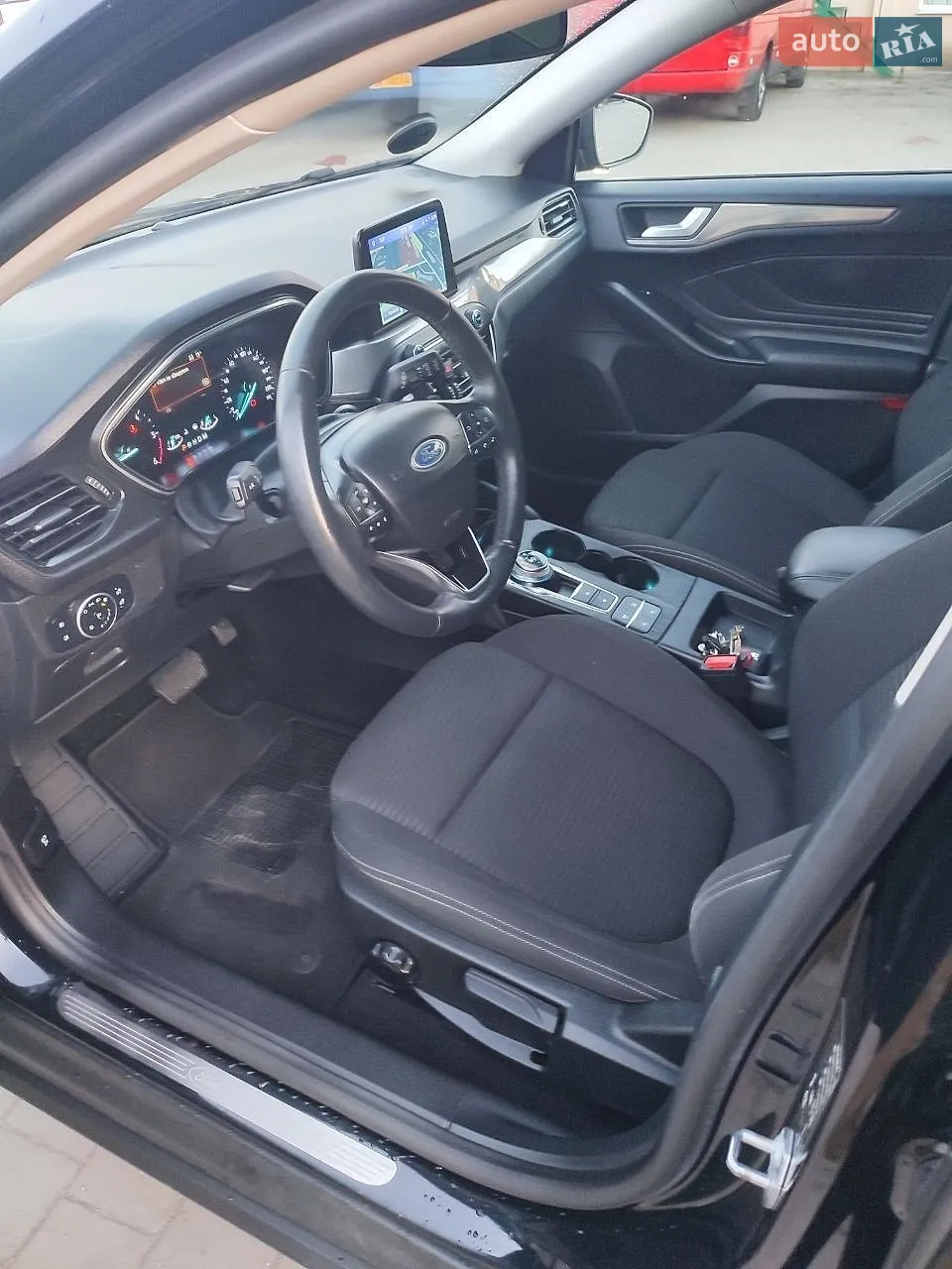2020 Ford Focus - мініатюра 16