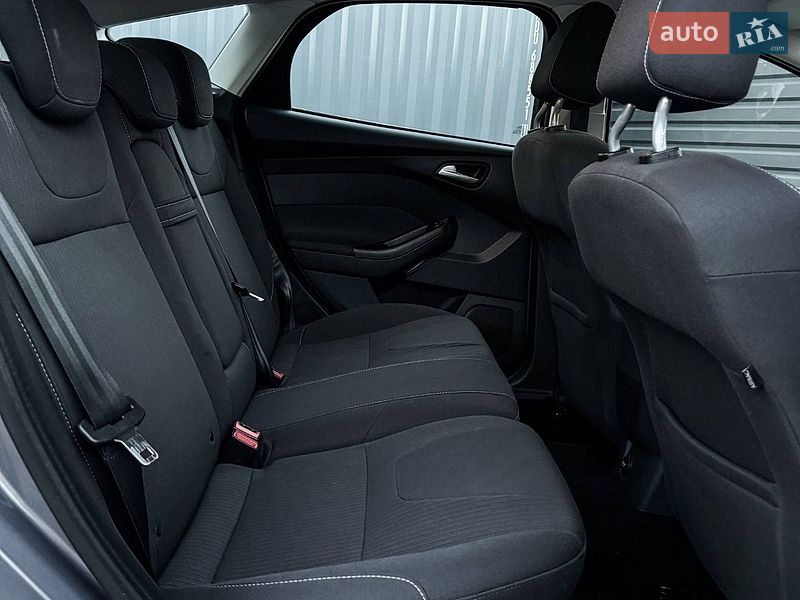 Хетчбек Ford Focus 2012 в Черкасах