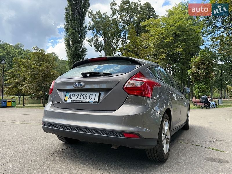 Хэтчбек Ford Focus 2013 в Киеве фото 12 Хэтчбек Ford Focus 2013 в Киеве