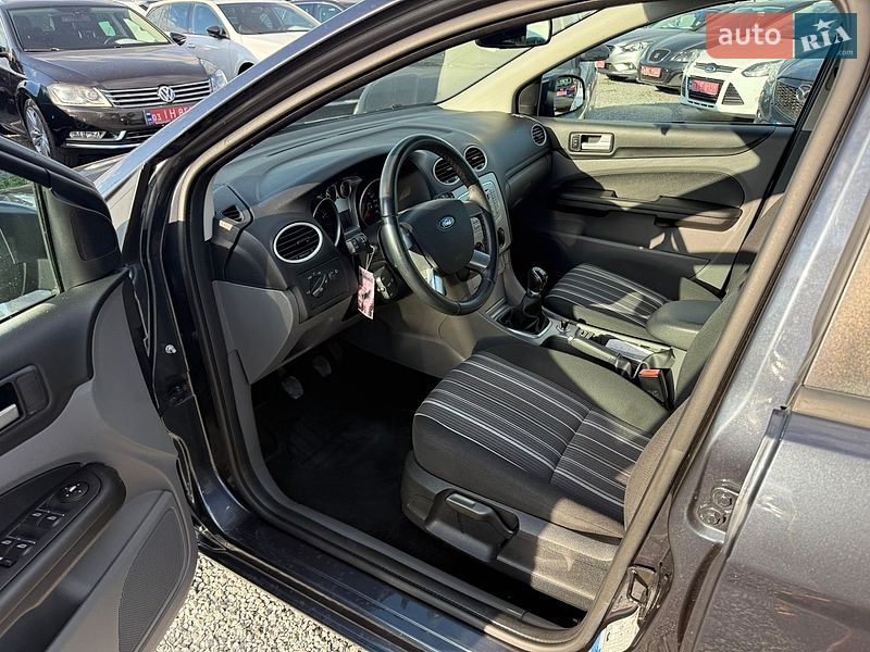 Хетчбек Ford Focus 2010 в Рівному