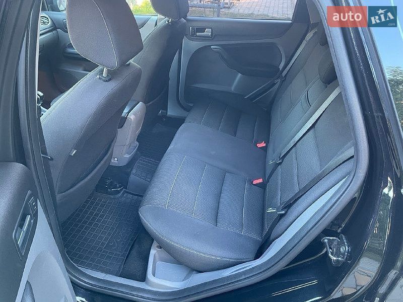 Универсал Ford Focus 2008 в Борщеве