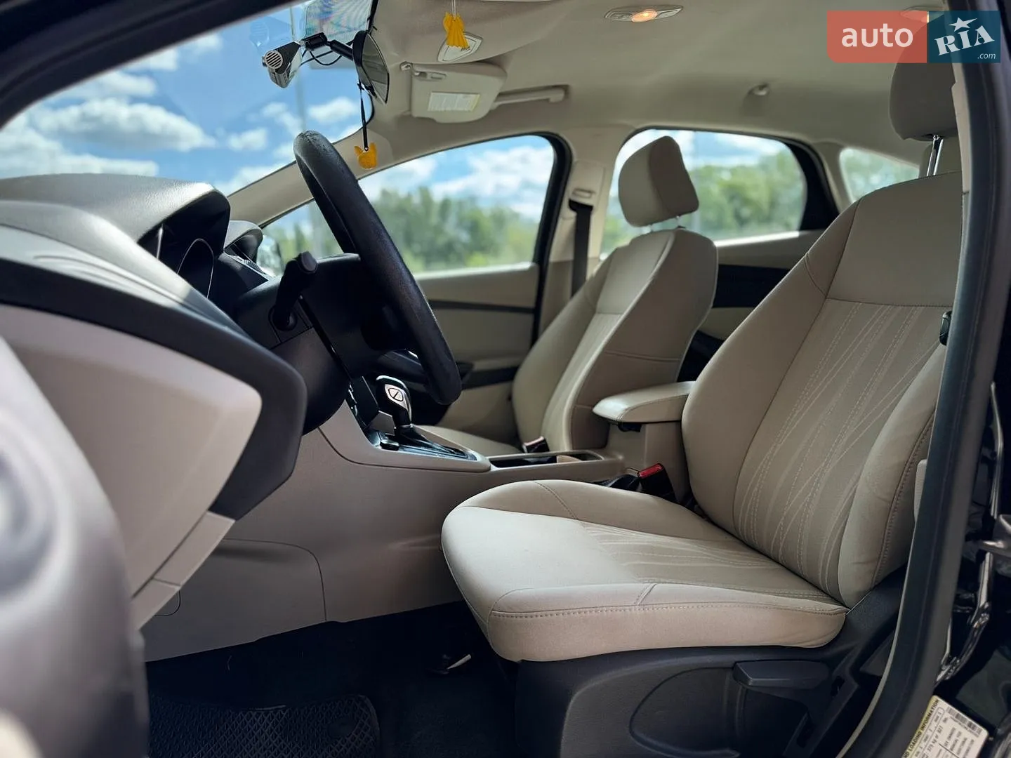 2017 Ford Focus - мініатюра 9