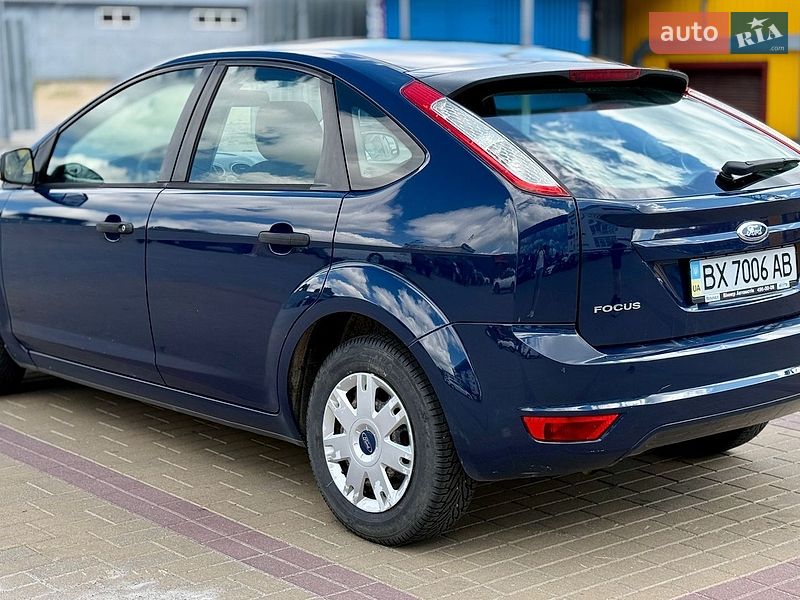Хэтчбек Ford Focus 2010 в Хмельницком