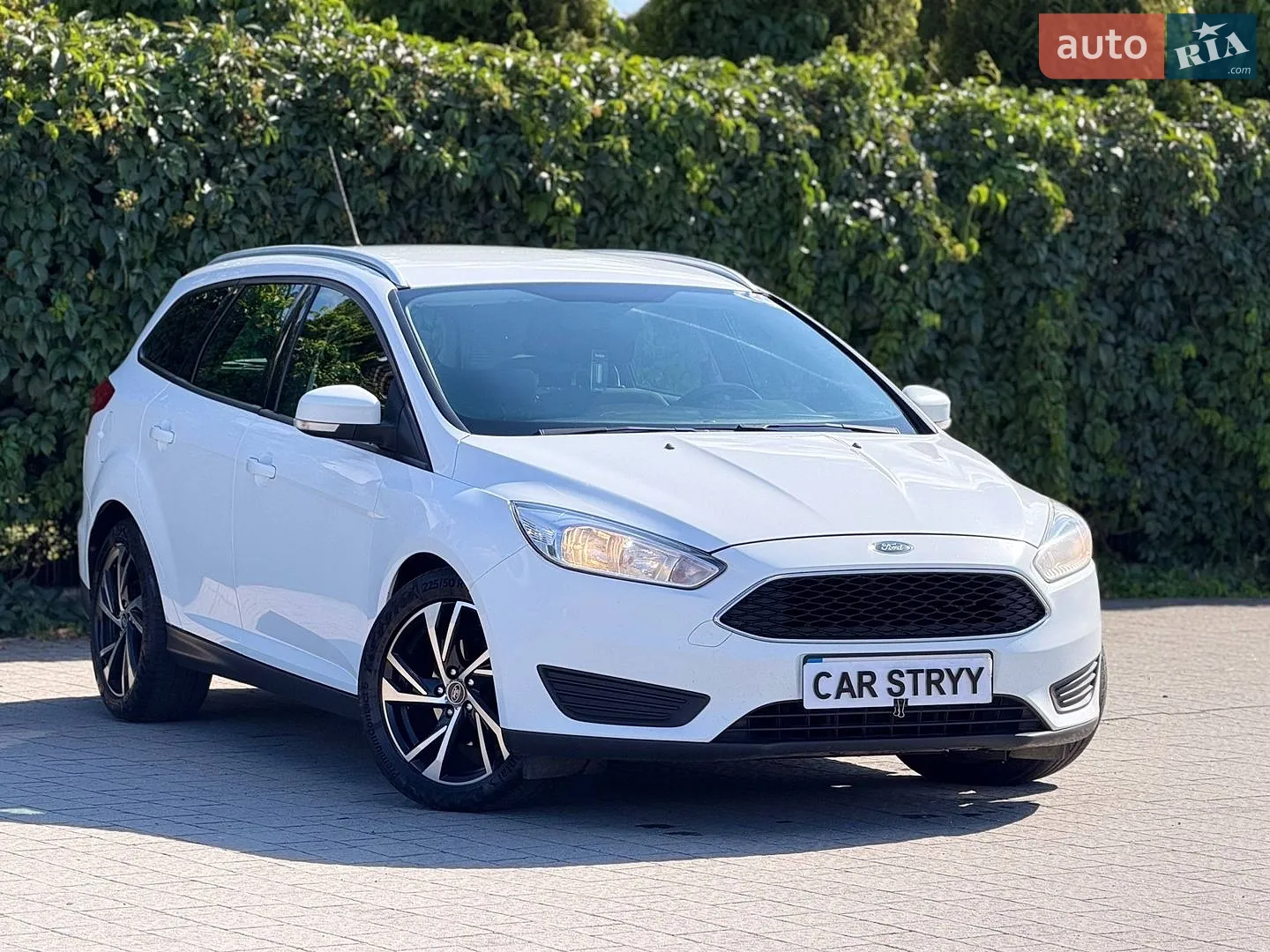 2015 Ford Focus - мініатюра 11