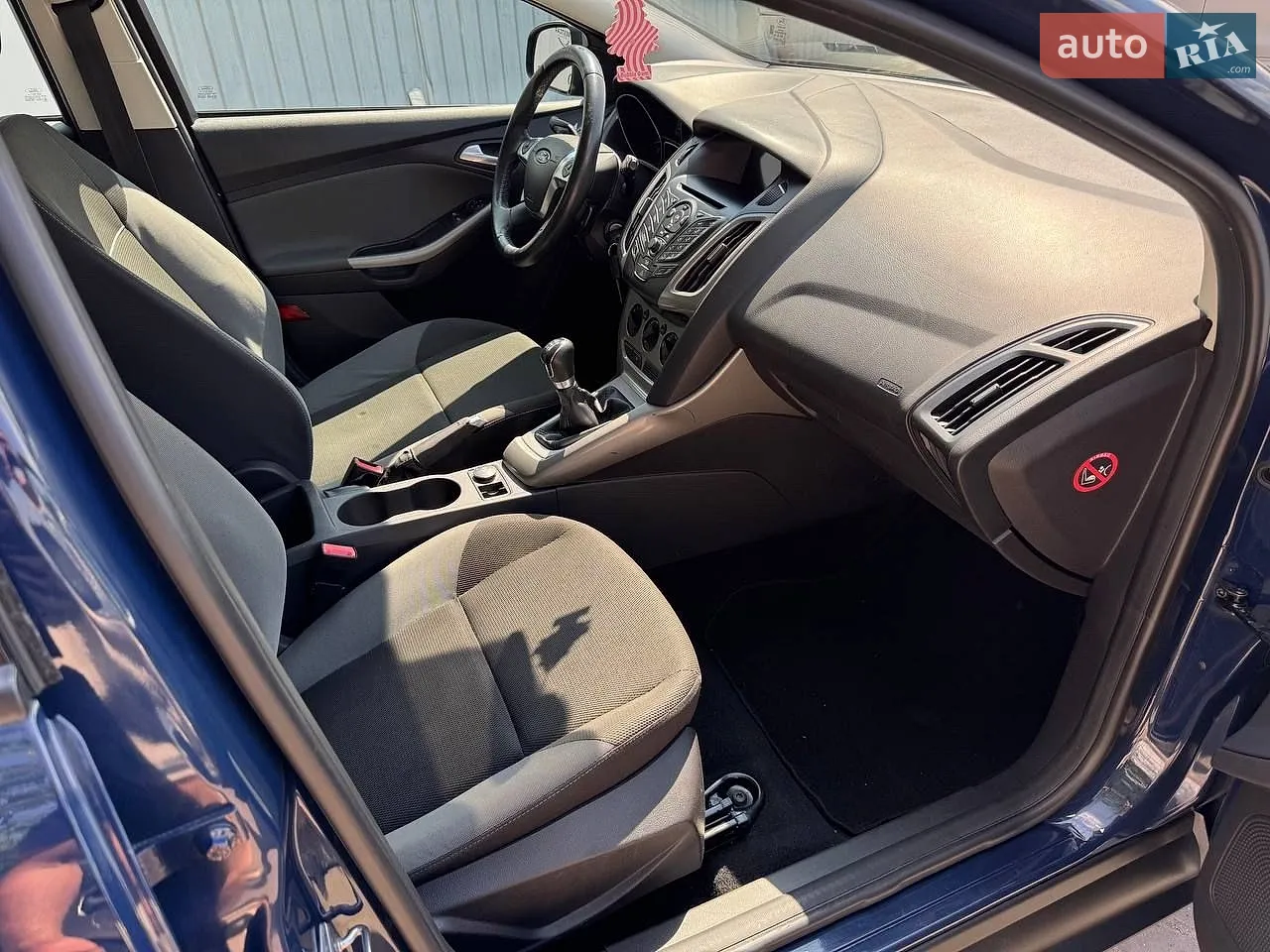 2011 Ford Focus - мініатюра 12