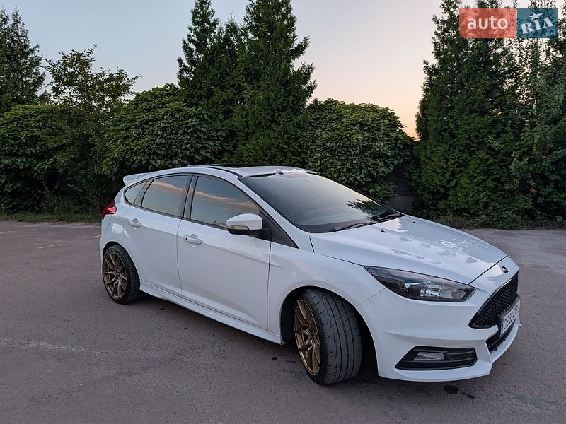 Ford Focus 2016