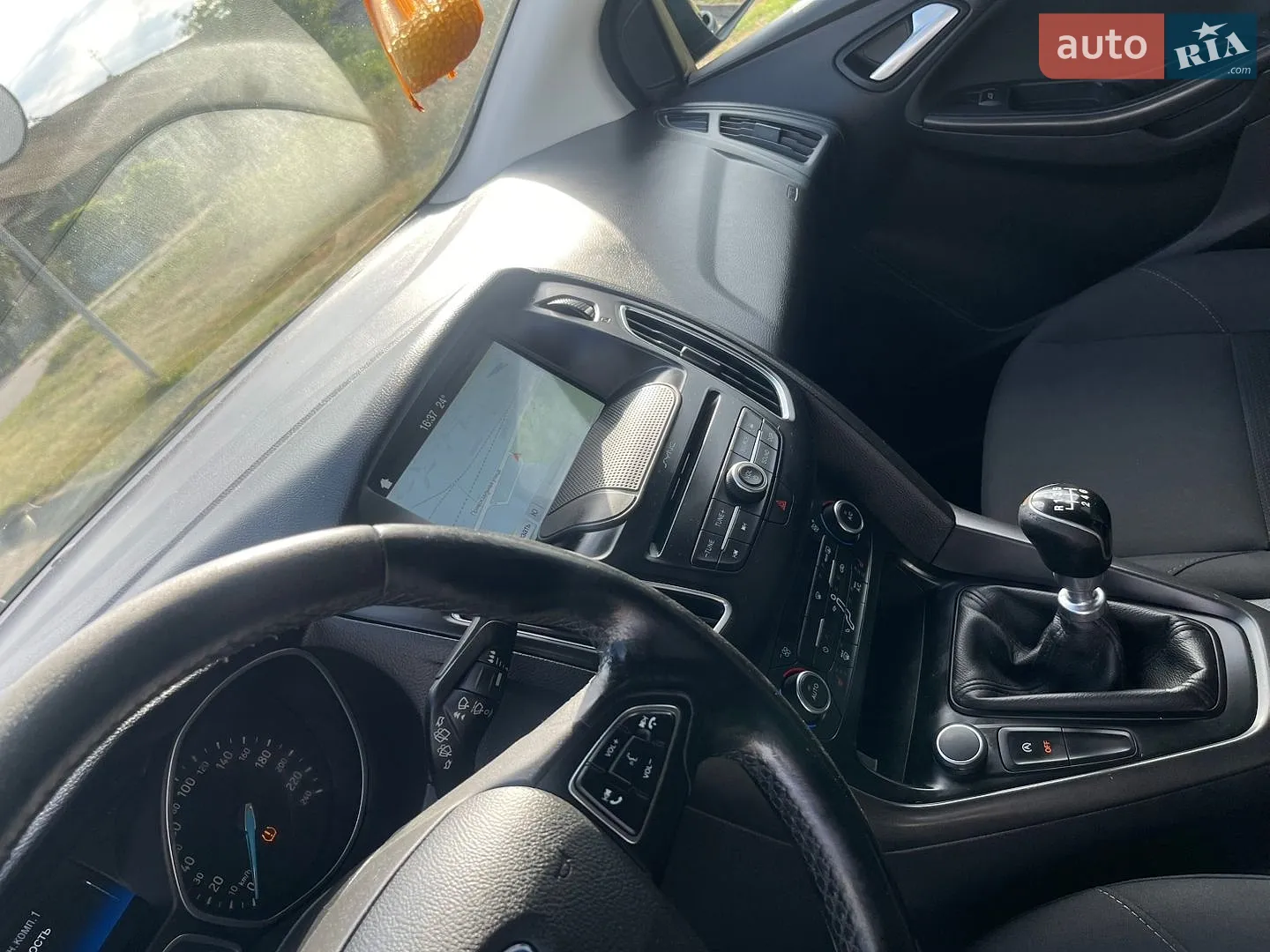2016 Ford Focus - мініатюра 11