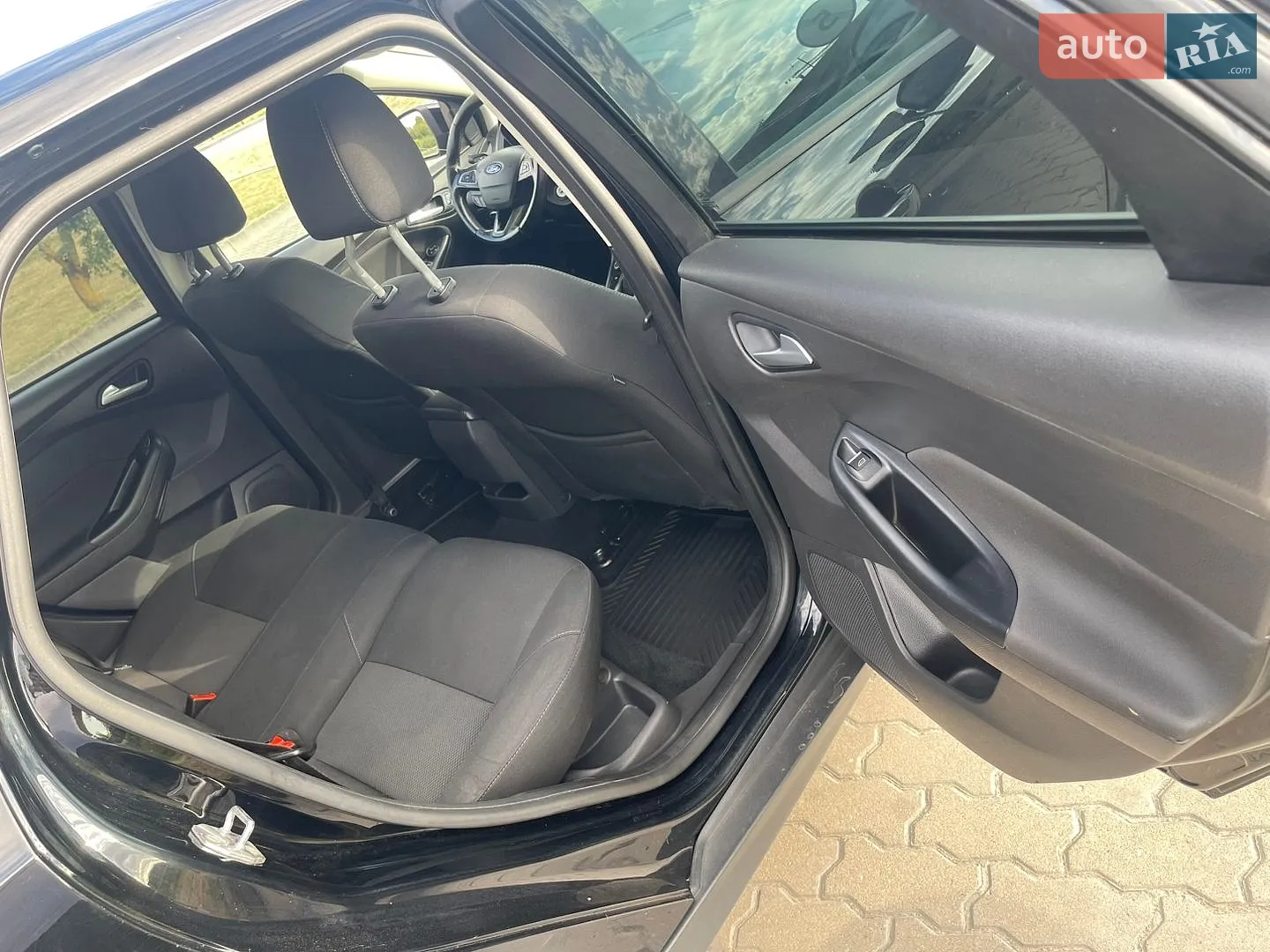 2016 Ford Focus - мініатюра 13