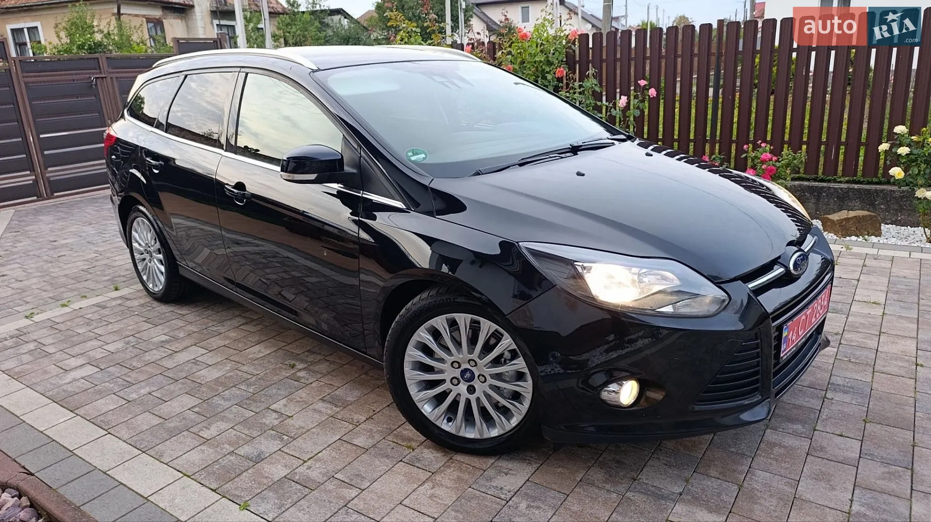 2011 Ford Focus - мініатюра 16