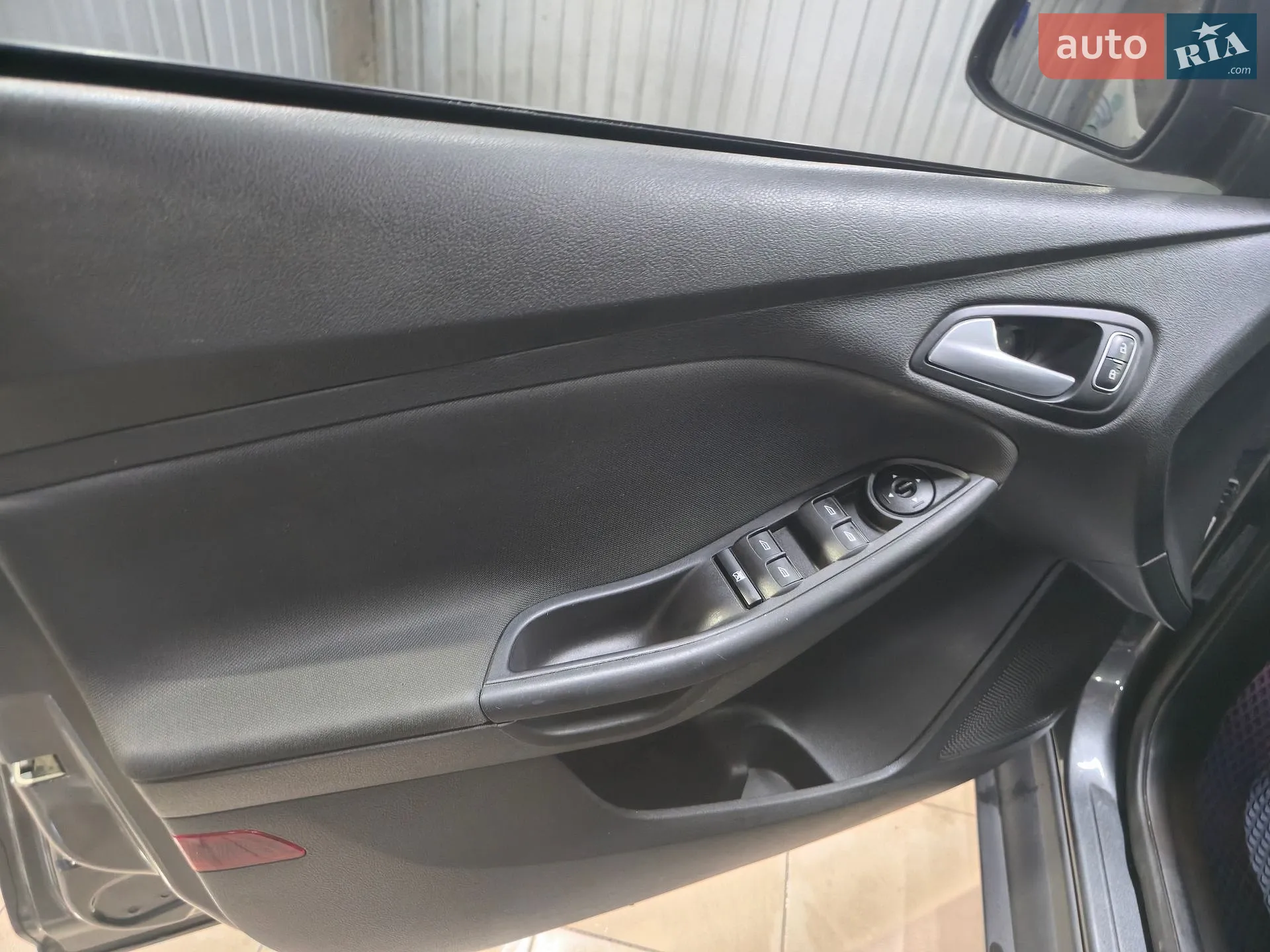 2016 Ford Focus - мініатюра 13