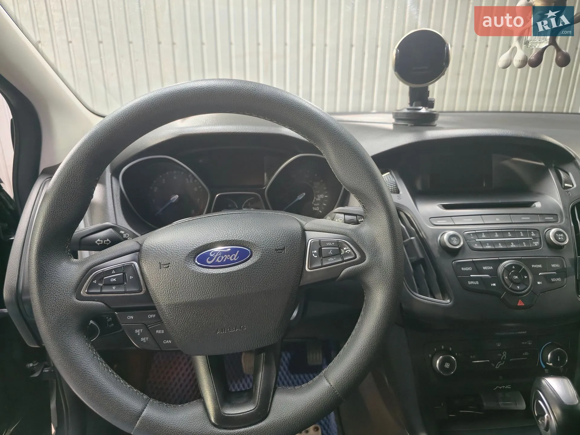 2016 Ford Focus - мініатюра 21