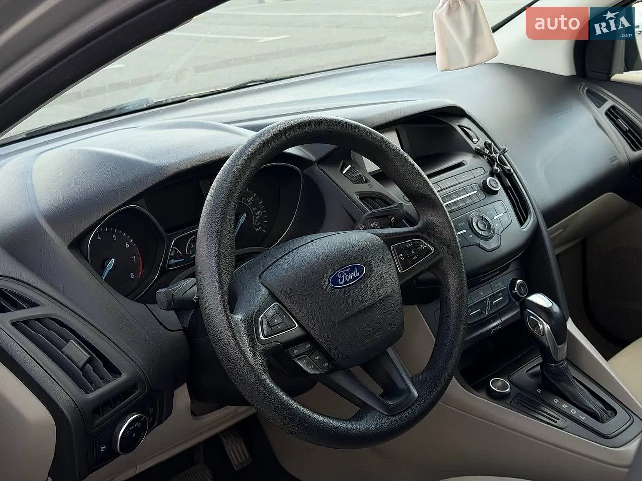2016 Ford Focus - мініатюра 2