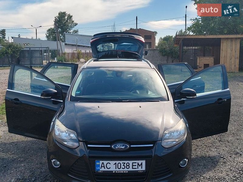 Универсал Ford Focus 2011 в Нововолынске