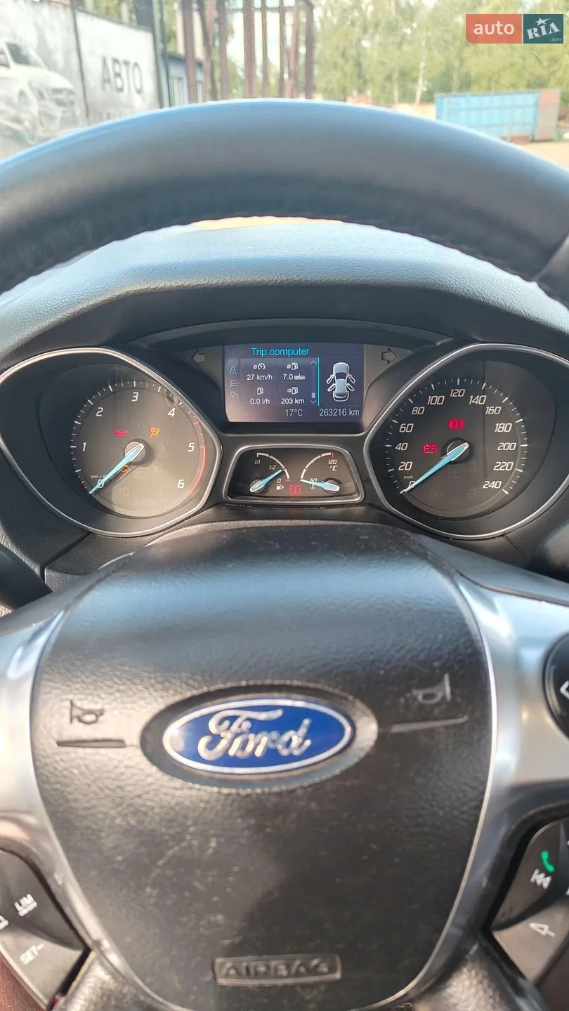 2011 Ford Focus - мініатюра 17