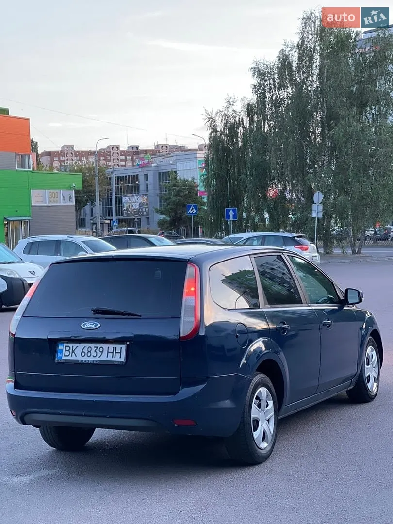 2010 Ford Focus - мініатюра 7