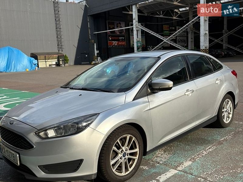 Седан Ford Focus 2017 в Киеве фото 2 Седан Ford Focus 2017 в Киеве