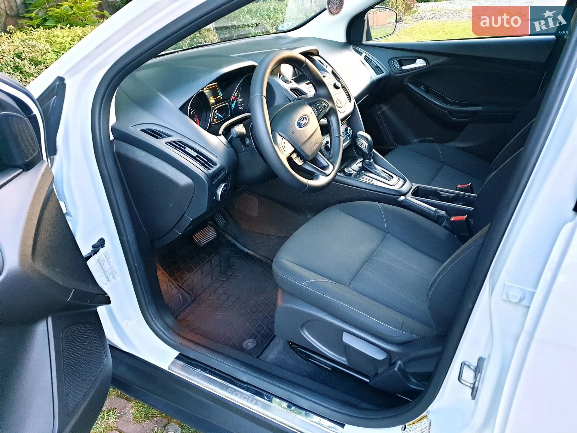 2016 Ford Focus - мініатюра 30