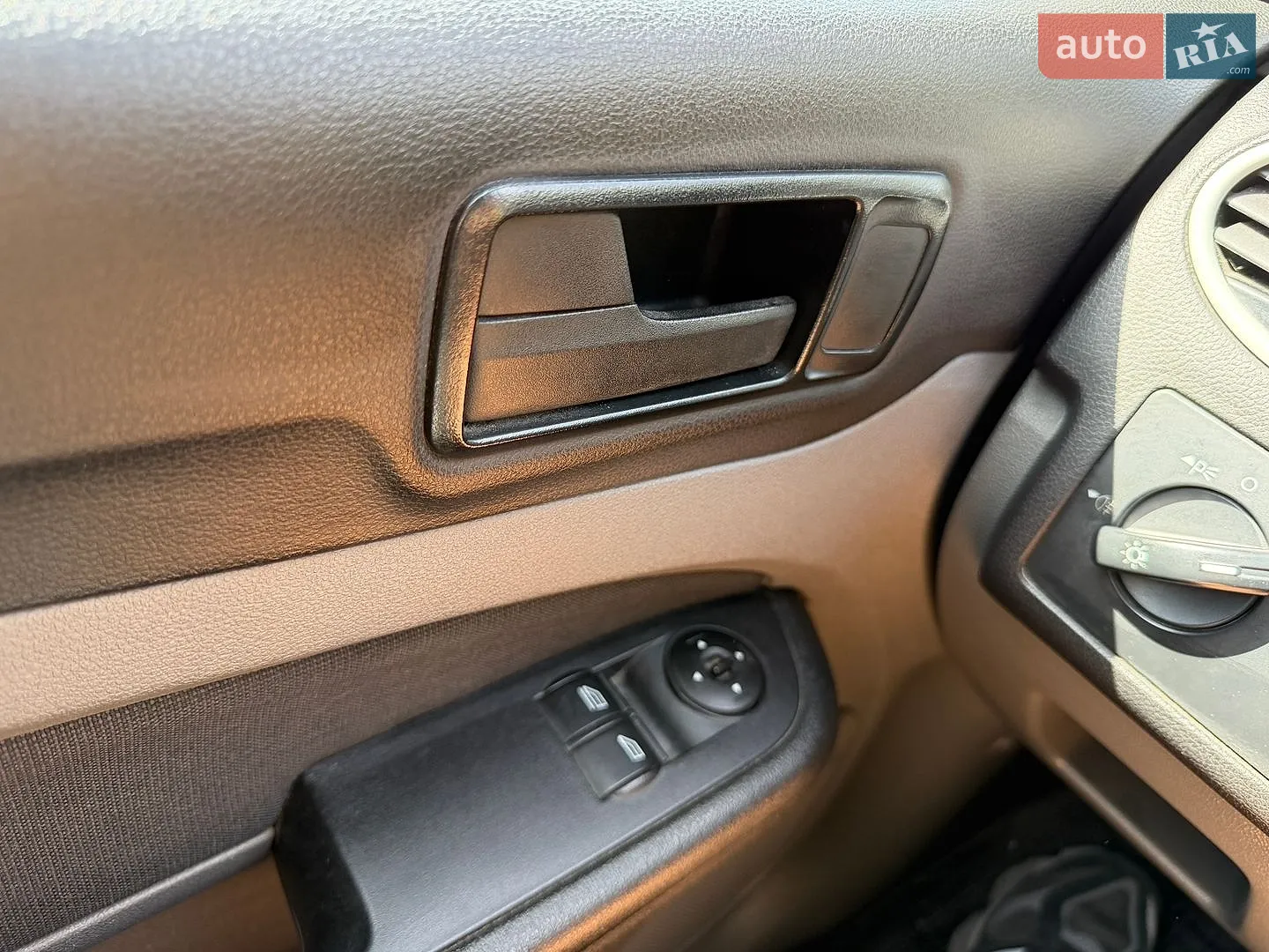 2011 Ford Focus - мініатюра 15