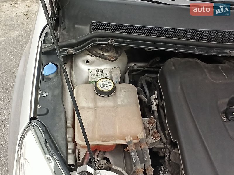 Универсал Ford Focus 2010 в Золочеве