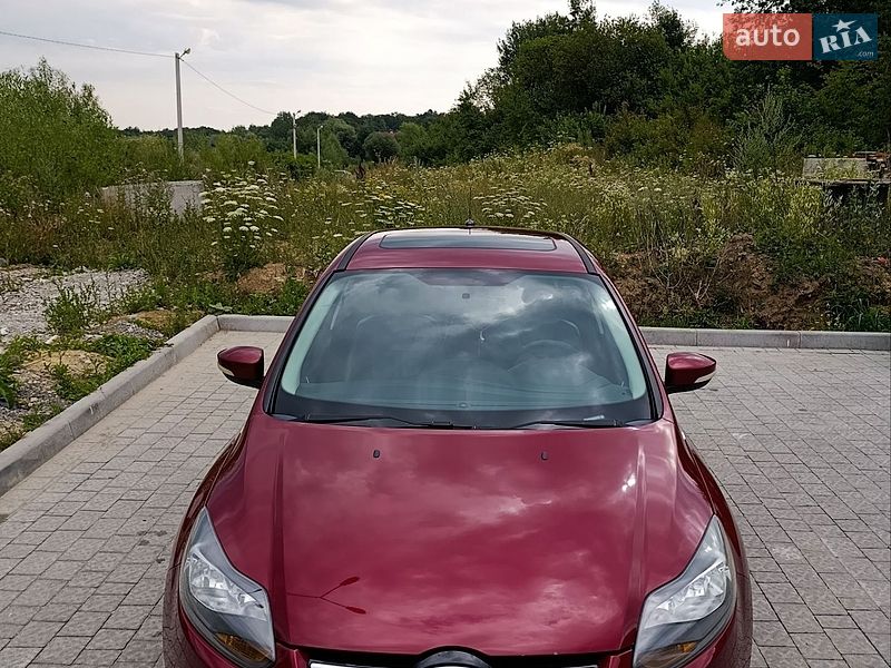 Хэтчбек Ford Focus 2013 в Львове
