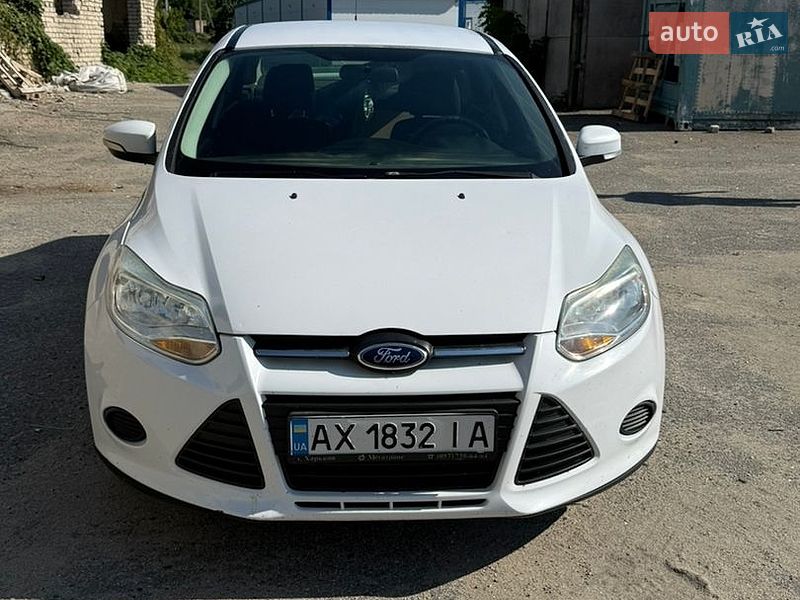 Седан Ford Focus 2014 в Шполі фото 3 Седан Ford Focus 2014 в Шполі