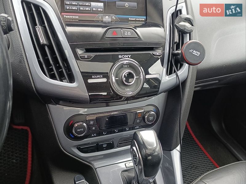Хэтчбек Ford Focus 2013 в Львове