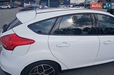 Хэтчбек Ford Focus 2017 в Киеве