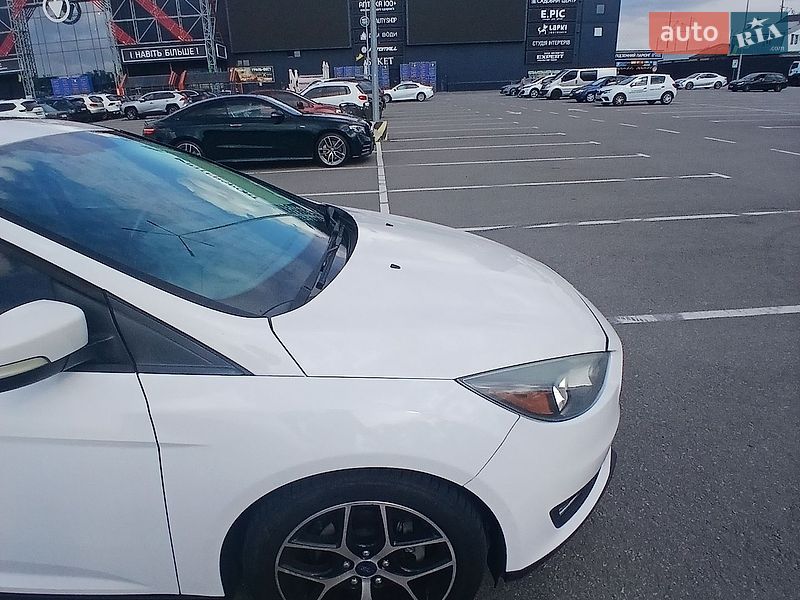 Хэтчбек Ford Focus 2017 в Киеве