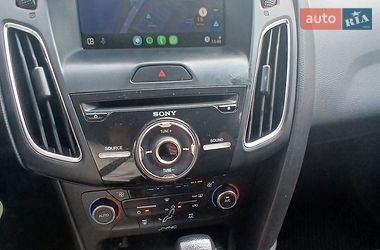 Хэтчбек Ford Focus 2017 в Киеве