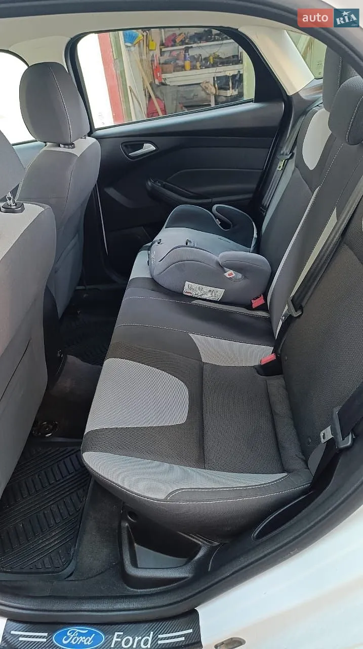 2013 Ford Focus - мініатюра 9