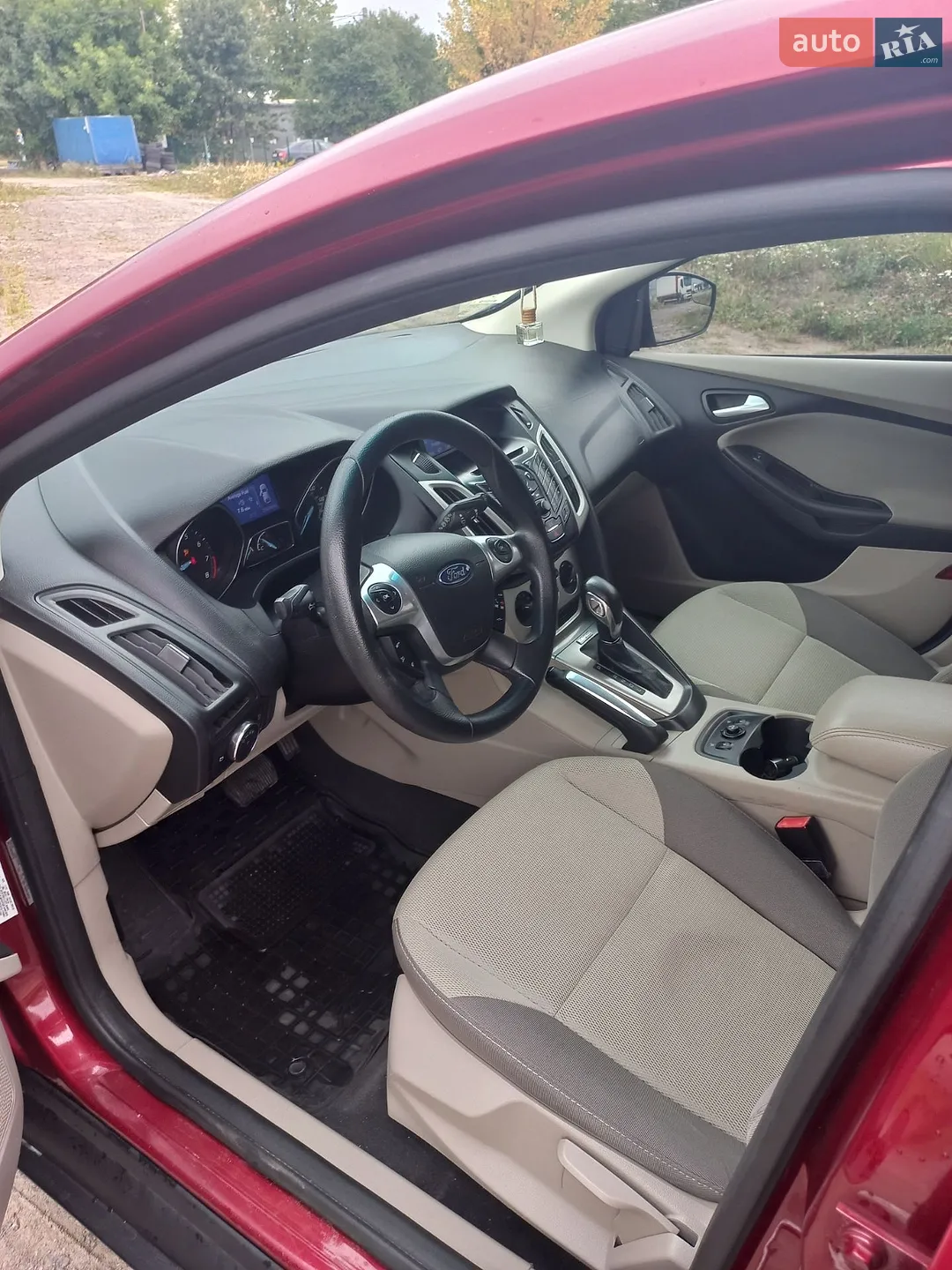 2012 Ford Focus - мініатюра 11