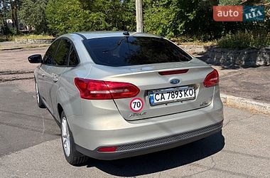 Седан Ford Focus 2015 в Черкассах