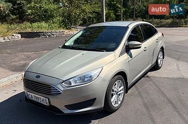 Седан Ford Focus 2015 в Черкассах
