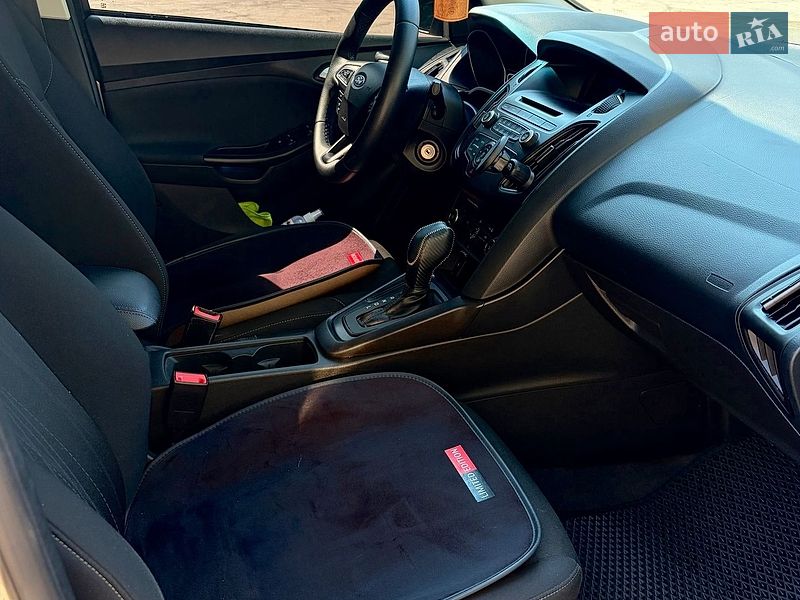 Седан Ford Focus 2015 в Черкассах