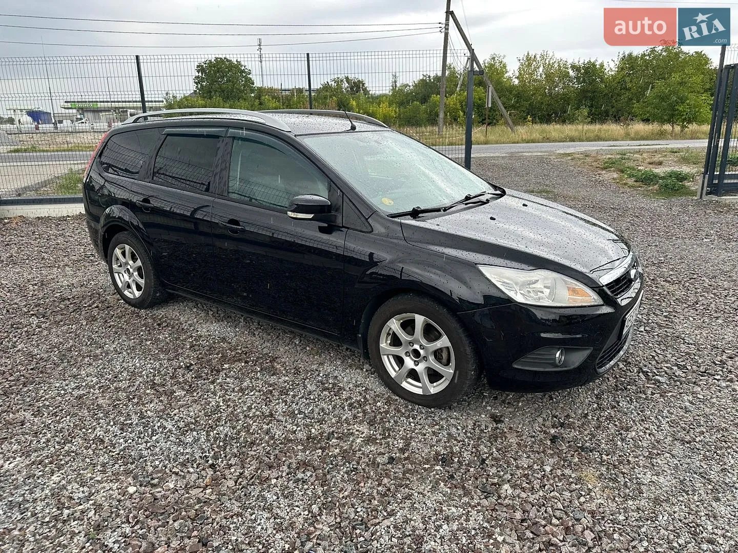 2010 Ford Focus - мініатюра 10
