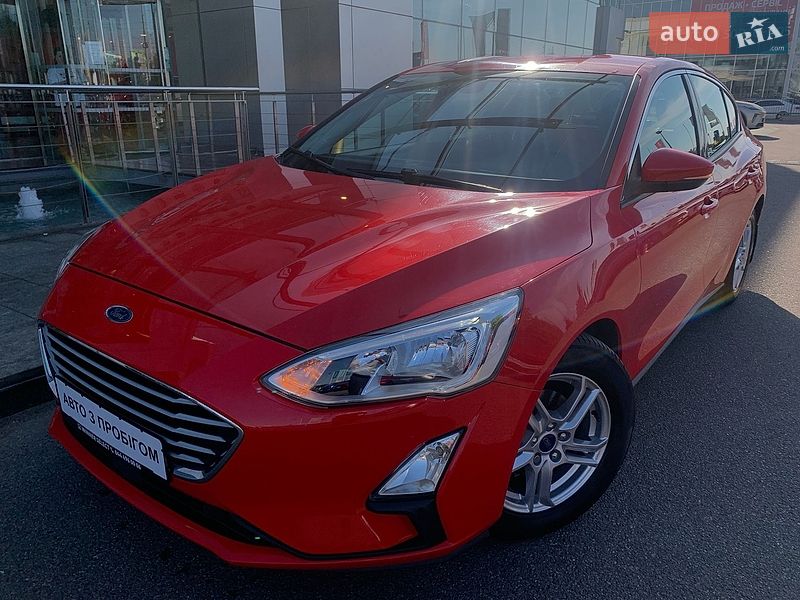 Седан Ford Focus 2019 в Киеве Седан Ford Focus 2019 в Киеве